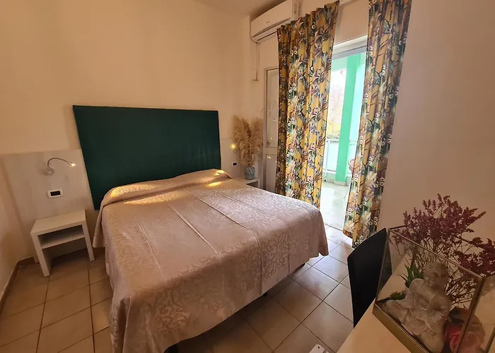 Gladys Szálloda 3*
